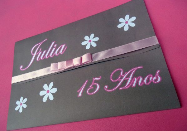 Convites de debutantes personalizados